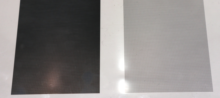 ブラックマトリックスの印刷例（細幅:100µm, 基材:ガラス）